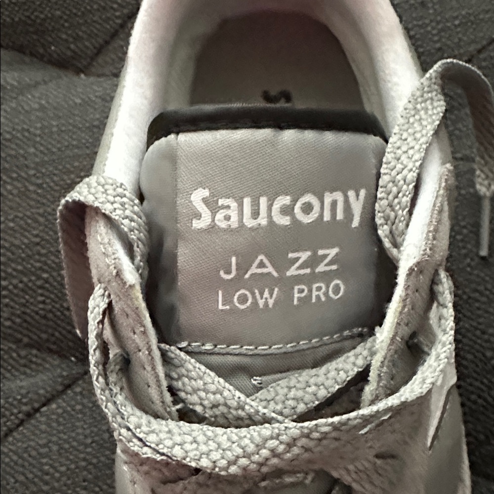 Saucony Jazz Low Pro, womens 7.5, gray. - Picture 5 of 8